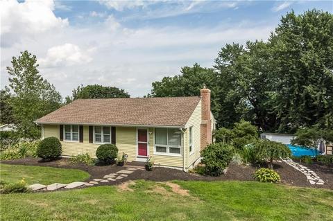 33 Janet Dr
