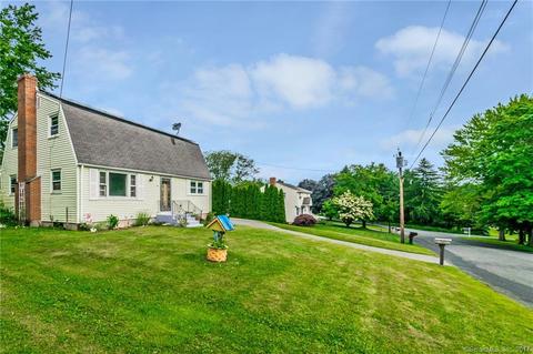 33 Janet Dr