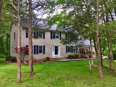 6 Lakeview Ter