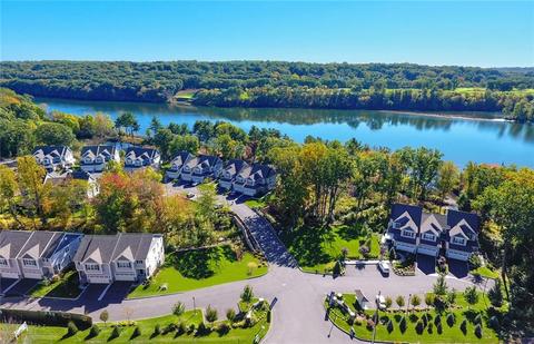 216 River Rd