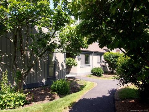 419 Heritage Vlg #C
