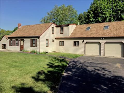 33 Old Field Hill Rd #4