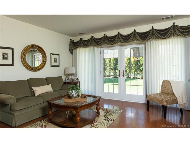 452 Heritage Rd #102