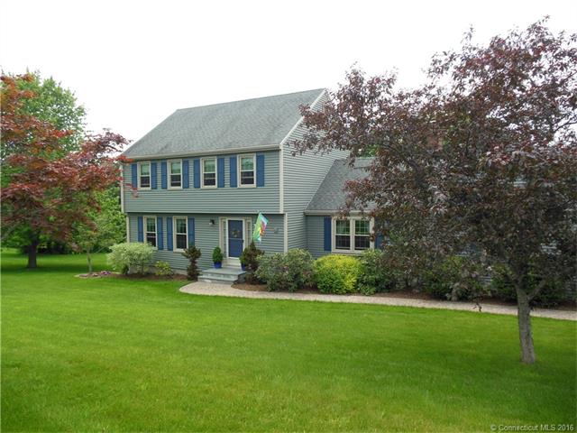 For Sale: 7 Susan Dr Wallingford, CT 06492