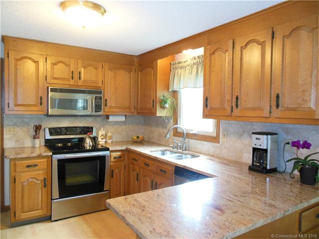 For Sale: 7 Susan Dr Wallingford, CT 06492