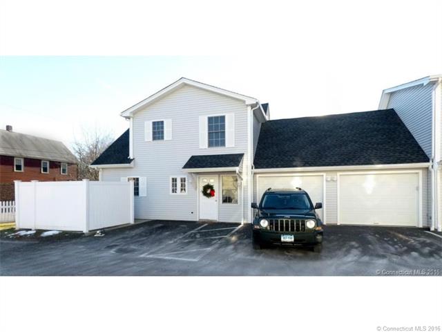 For Sale: 2 Bull Ave #APT B8 Wallingford, CT 06492