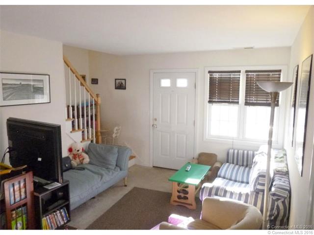 For Sale: 2 Bull Ave #APT B8 Wallingford, CT 06492
