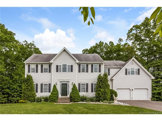 For Sale: 124 Pierson Dr Wallingford, CT 06492