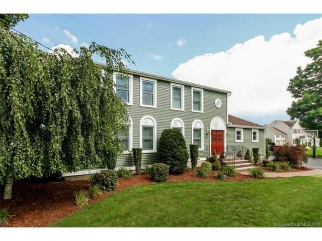 For Sale: 12 Leigus Rd Wallingford, CT 06492