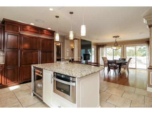 For Sale: 12 Leigus Rd Wallingford, CT 06492