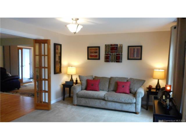 67 Saw Mill Dr