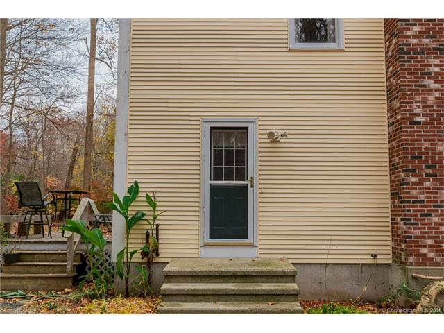 504 Essex Rd