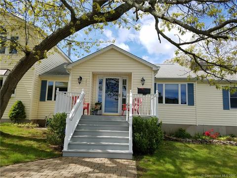 33 Castle Rock St #33