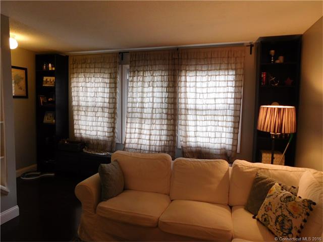 312 Rosewood Ave #312
