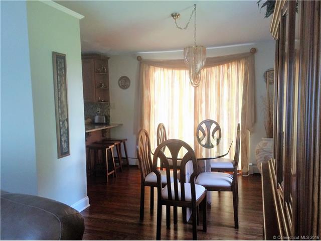For Sale: 10 Orchard Heights Dr Hamden, CT 06514