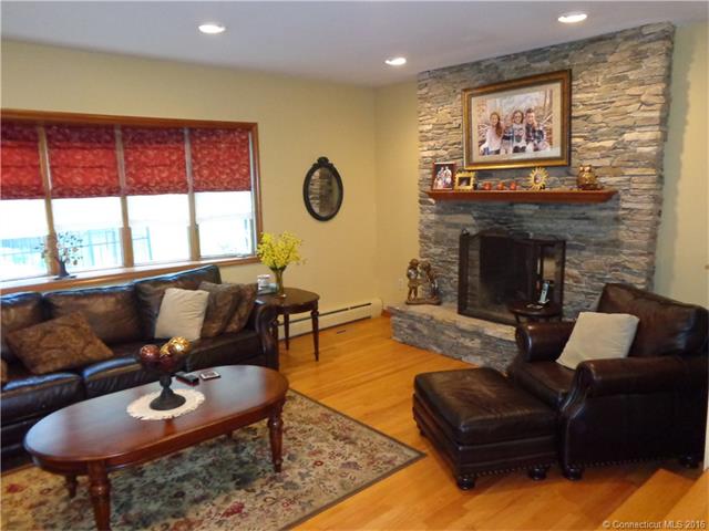 For Sale: 54 Country Hills Rd Hamden, CT 06514