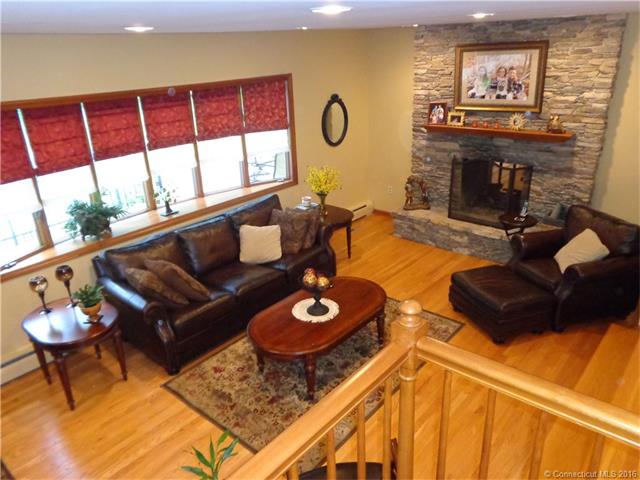 For Sale: 54 Country Hills Rd Hamden, CT 06514