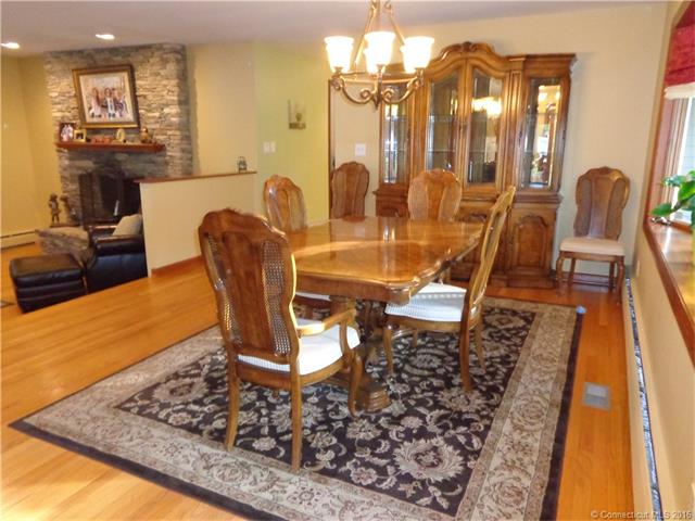 For Sale: 54 Country Hills Rd Hamden, CT 06514