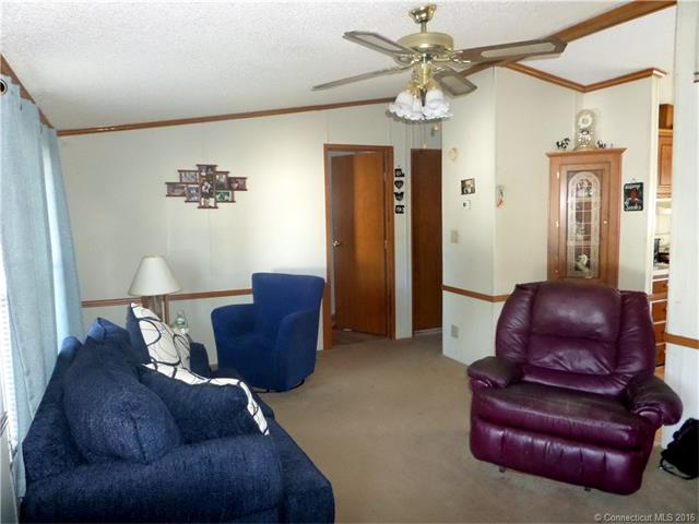 1070 Amity Rd