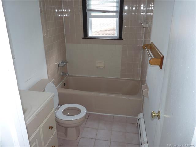 203 Robert St