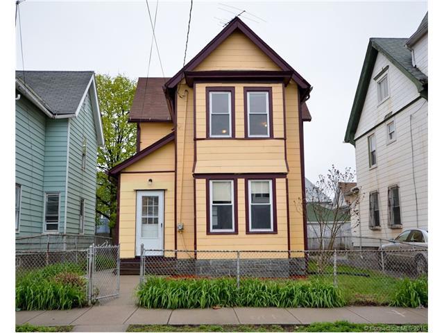 1141 Kossuth St