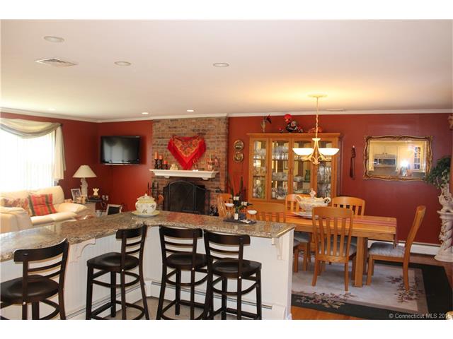 62 Winslow Rd