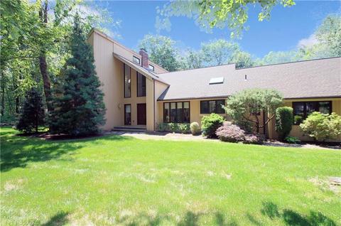 260 Everett Rd
