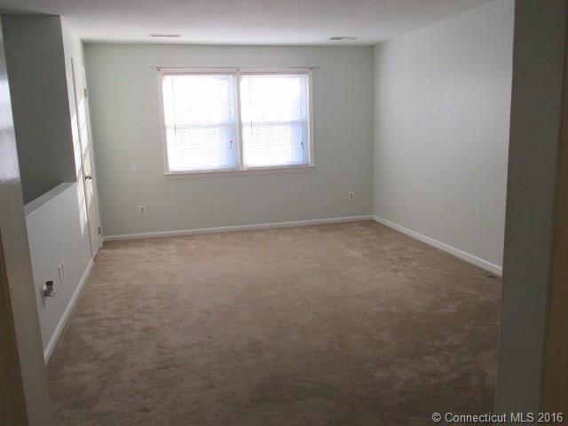 310 Booth St #R