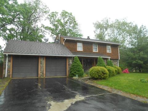 50 Holland Hill Cir