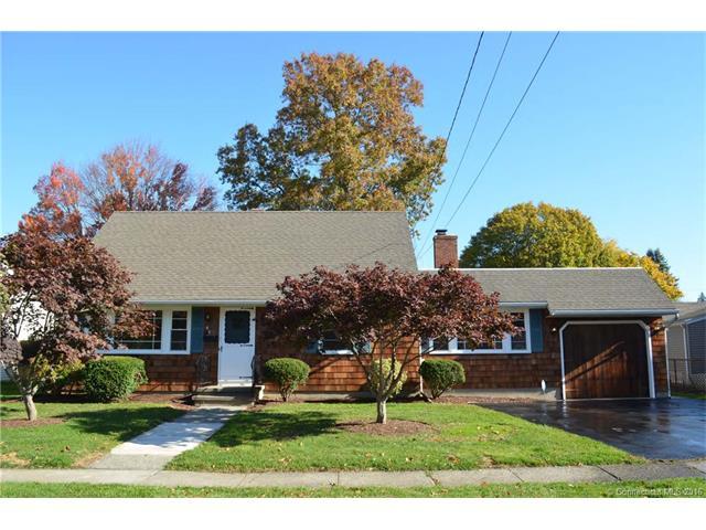 90 Meadowbrook Rd
