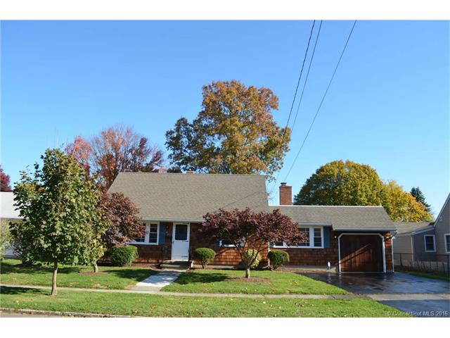 90 Meadowbrook Rd