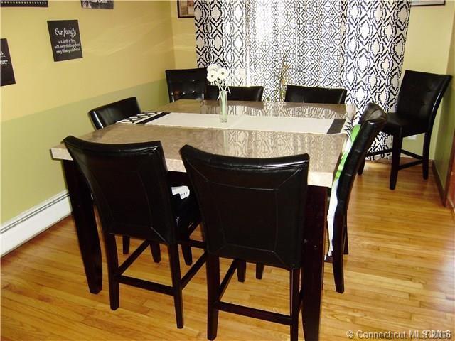 120 Tyrone Pl
