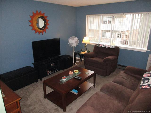 For Sale: 200 Yale St #14A Waterbury, CT 06704