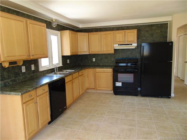 For Sale: 4 Suffolk St Waterbury, CT 06704