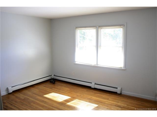 56 Stowe Rd