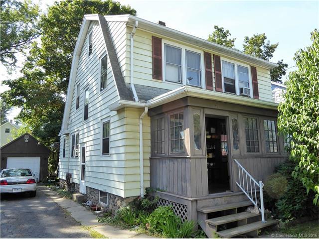 64 Keefe St