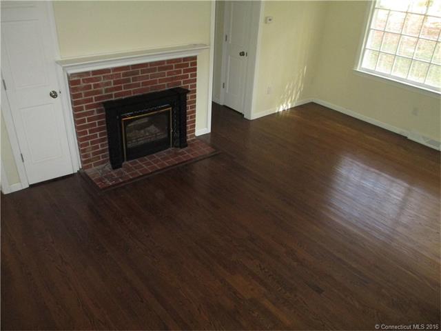 106 Bracewood Rd