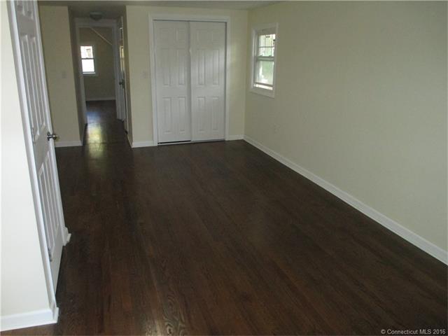 106 Bracewood Rd