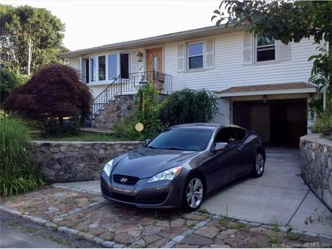 40 Corona Dr
