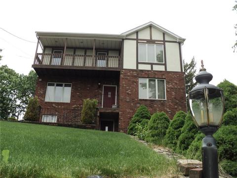 960 Highland Ave