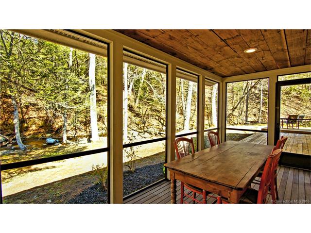 47 Carter Rd