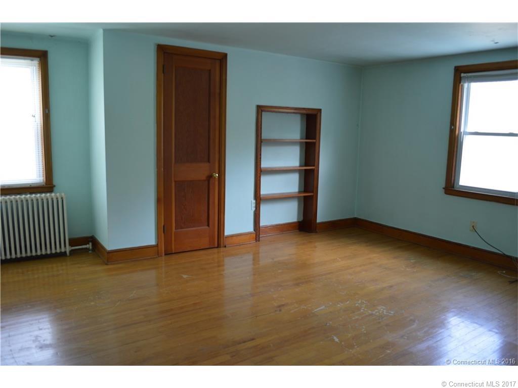 496 Torrington Rd