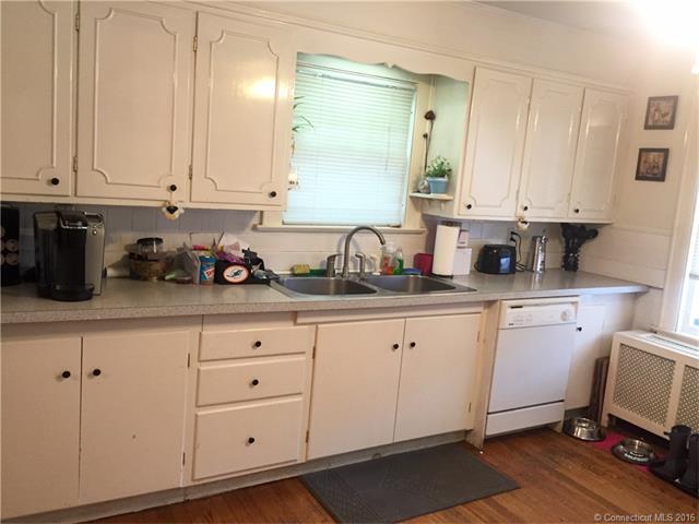 31 Yale Ave Middlebury, CT 06762