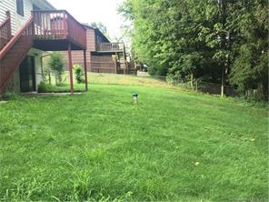 221 Crestwood Dr