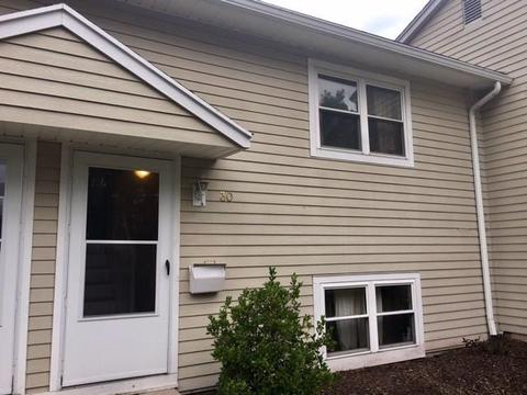 32 Maple Dr