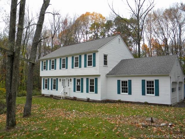 9 Crescent Ln