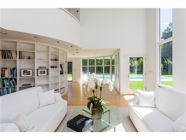 23 Spring Lake Rd