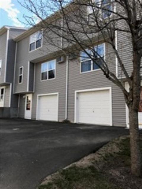 374 Lake Plymouth Blvd
