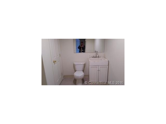 45 Hyde St, Torrington CT 06790