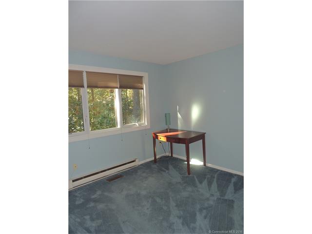 477 Evergreen Rd